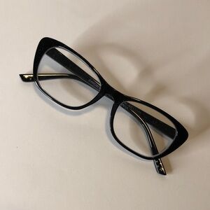 NEW Peepers “Betty” Readers/Cheaters/Eyeglasses +1.25; Black Frame